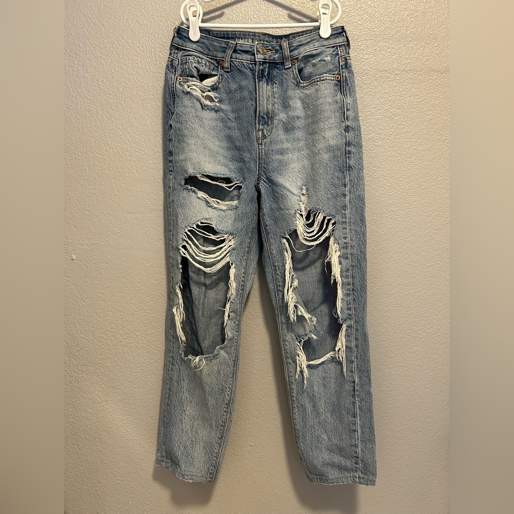 American Eagle Highest Rise Mom Jean
